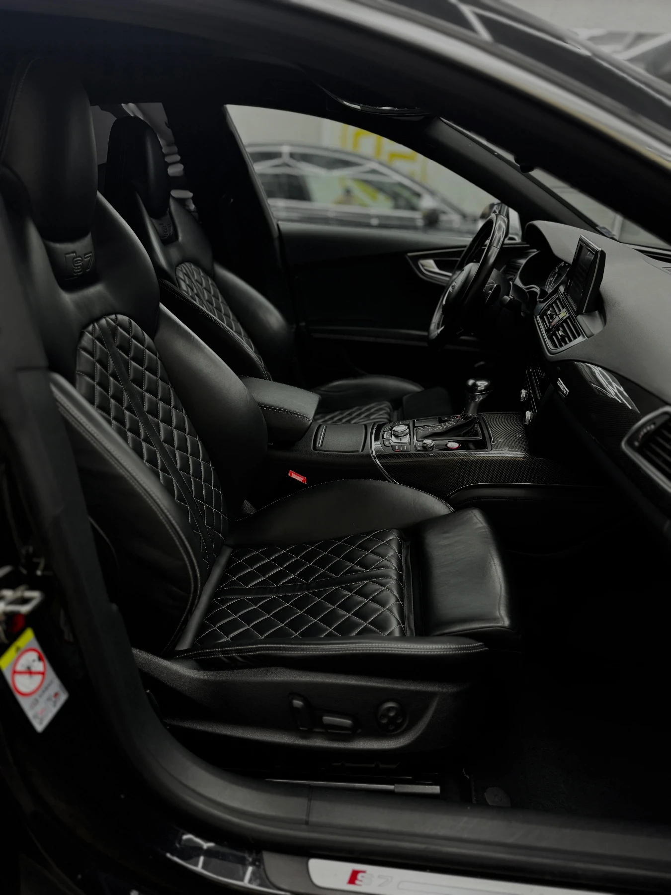 Audi S7   | Mobile.bg   11