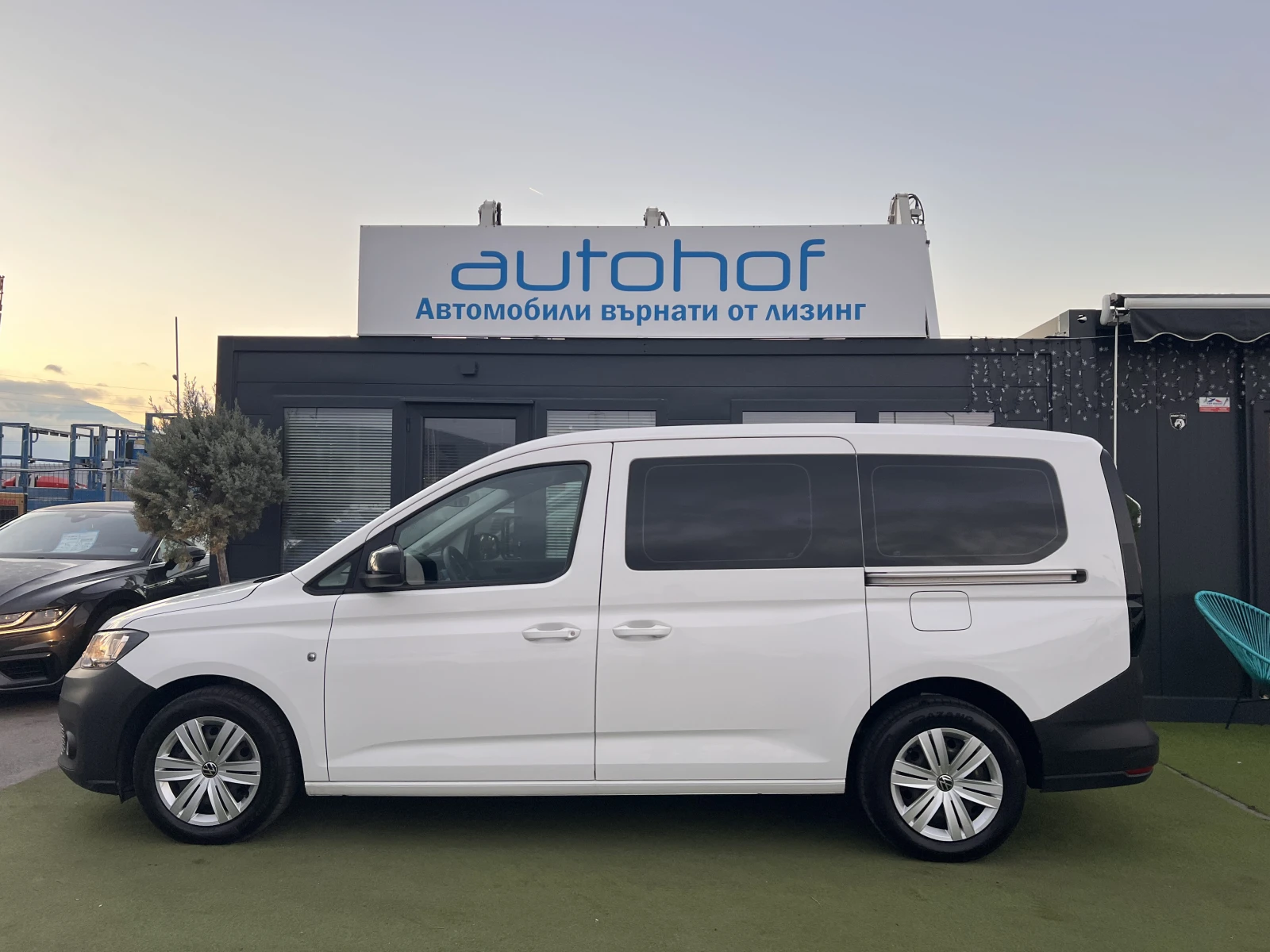 VW Caddy Life/2.0TDI/102k.c./6MT/6+ 1/ГАРАНЦИЯ - изображение 2