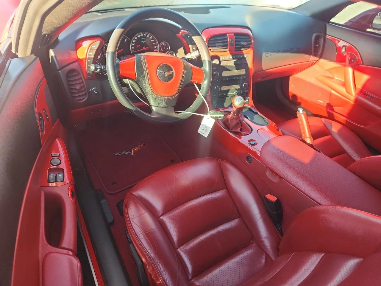 Chevrolet Corvette 6.0L V8 400кс - изображение 8