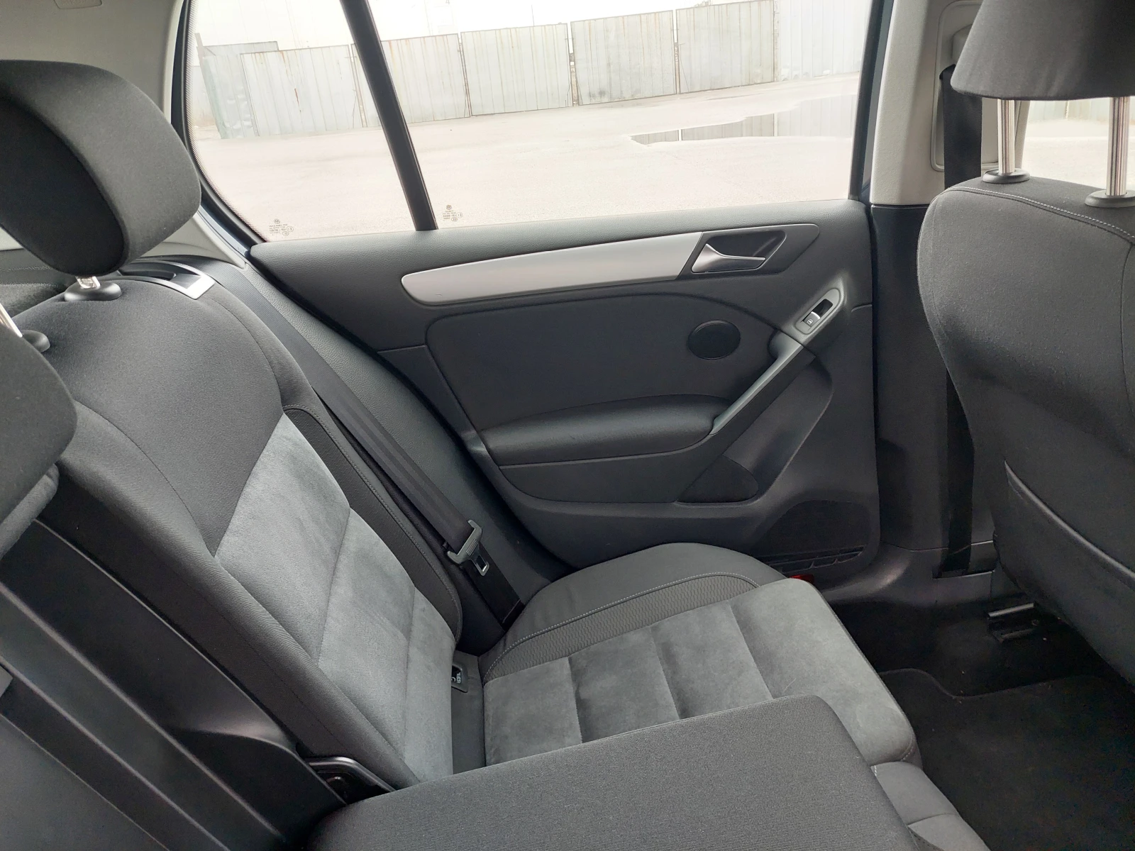 VW Golf 1.4tsi | Mobile.bg � ����������� 10