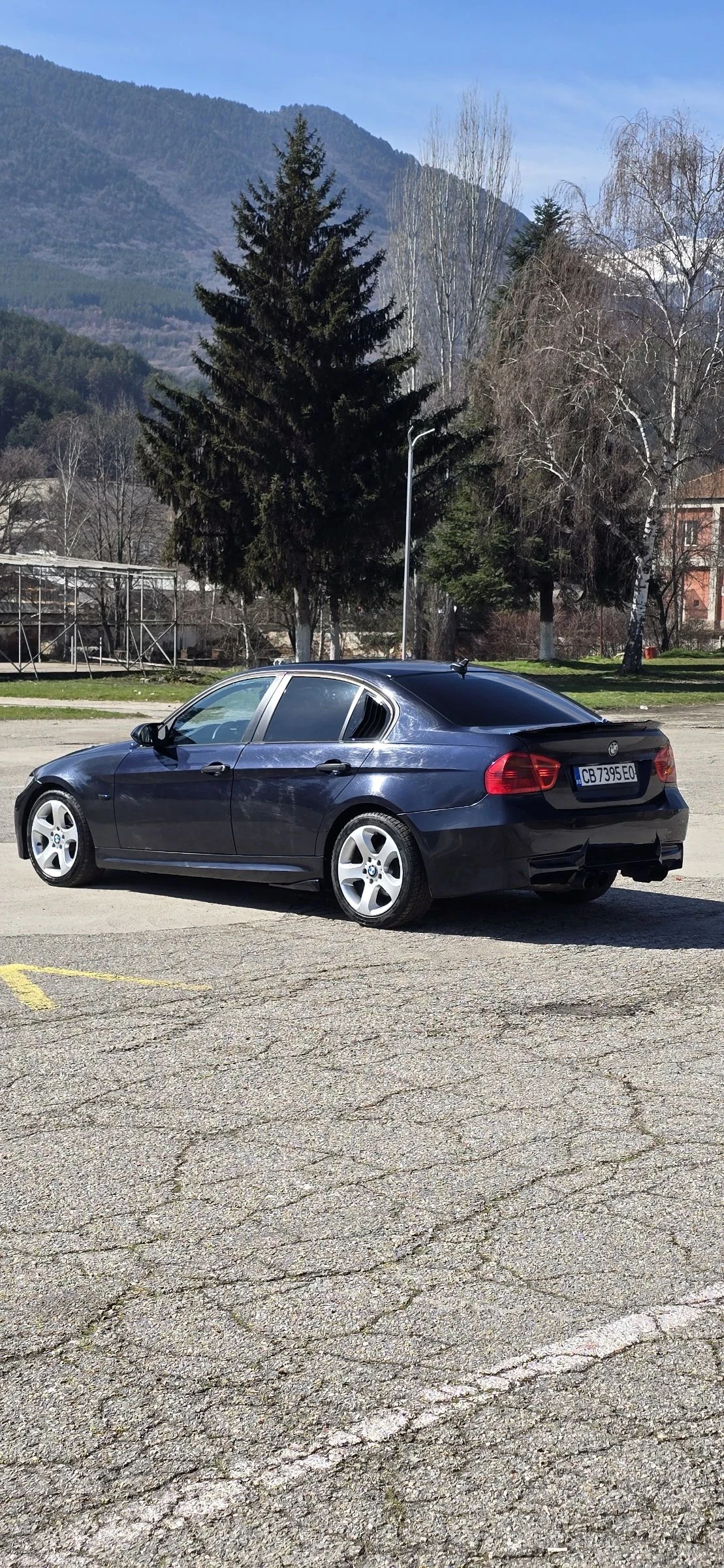 BMW 320 320D, снимка 4 - Автомобили и джипове - 53595143