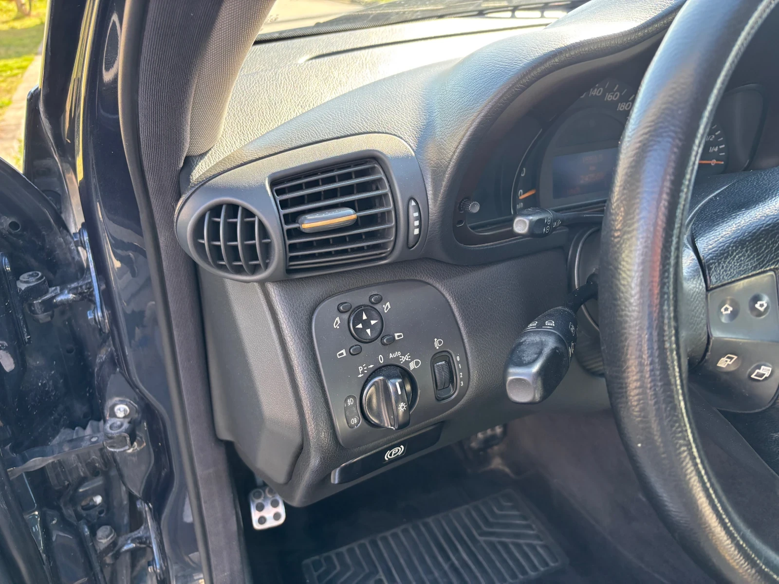 Mercedes-Benz C 220 | Mobile.bg � ����������� 13