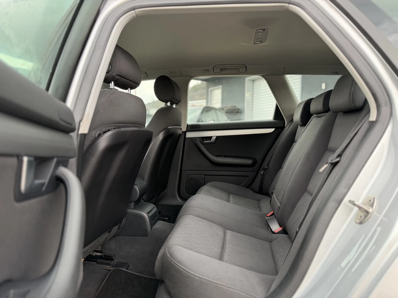 Audi A4 1.9TDI , снимка 11 - Автомобили и джипове - 53903632