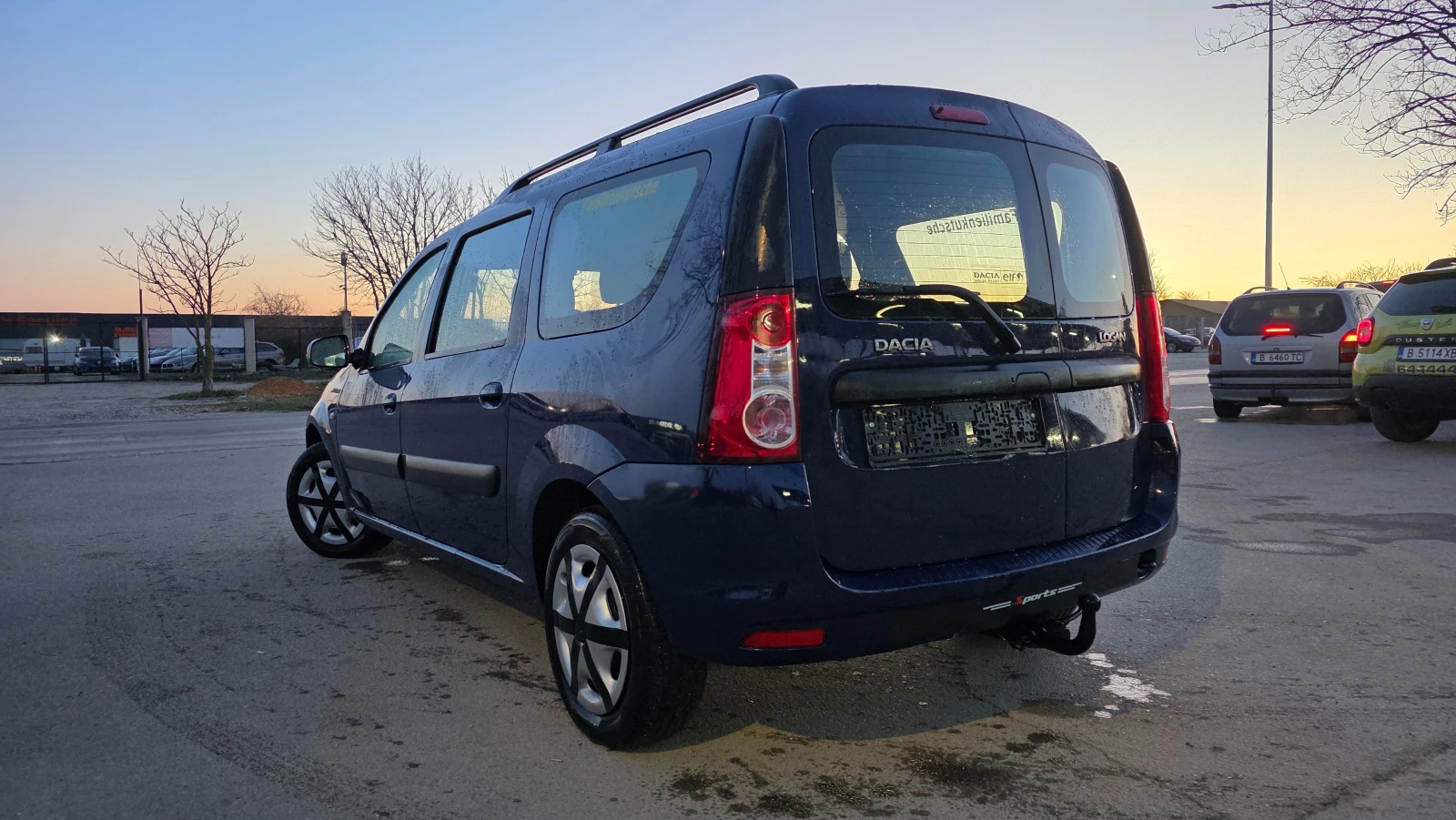 Dacia Logan 1.6i/87hp/УНИКАТ/FACE LIFT, снимка 5 - Автомобили и джипове - 53940271