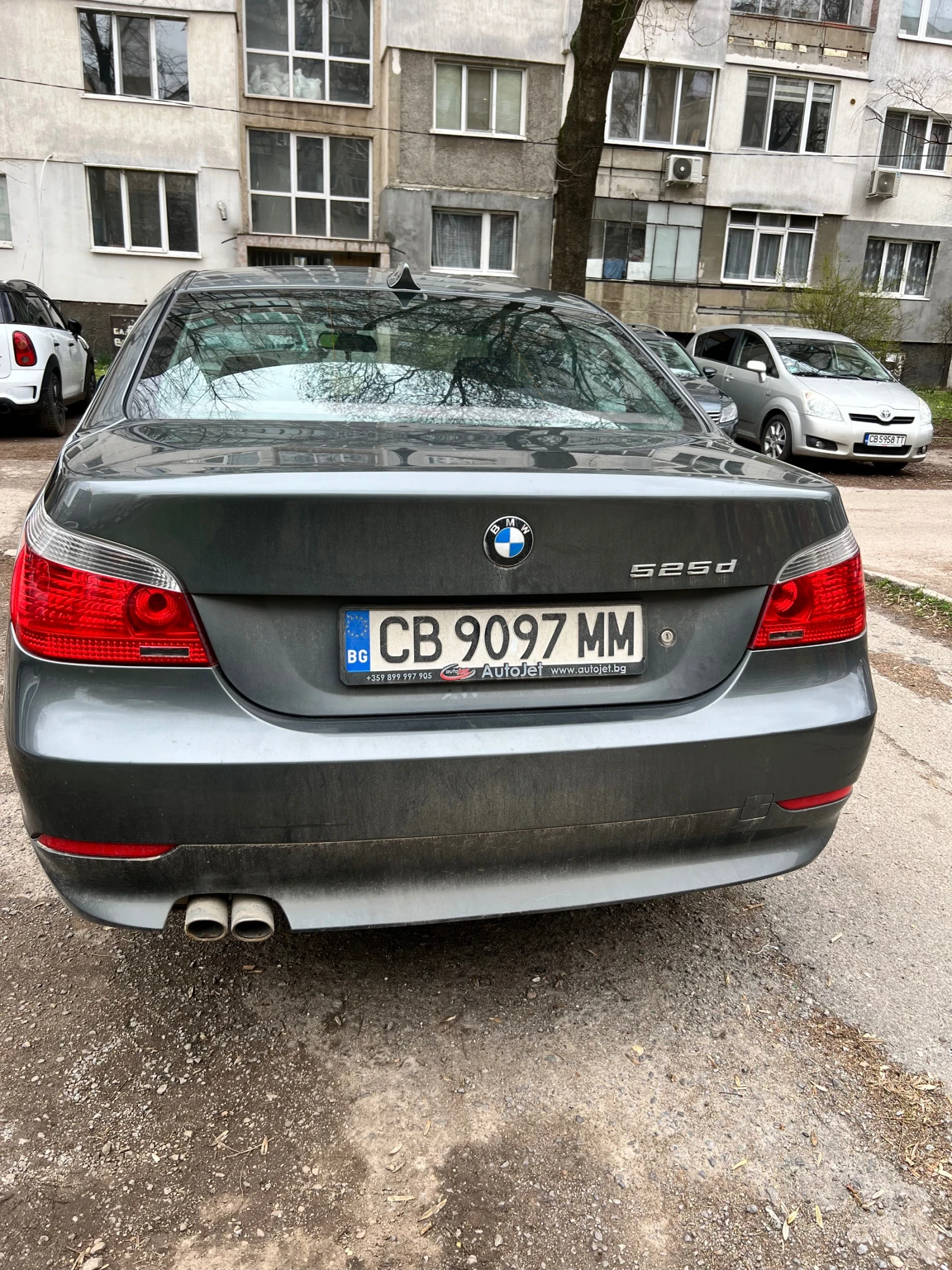 BMW 525, снимка 5 - Автомобили и джипове - 54013456