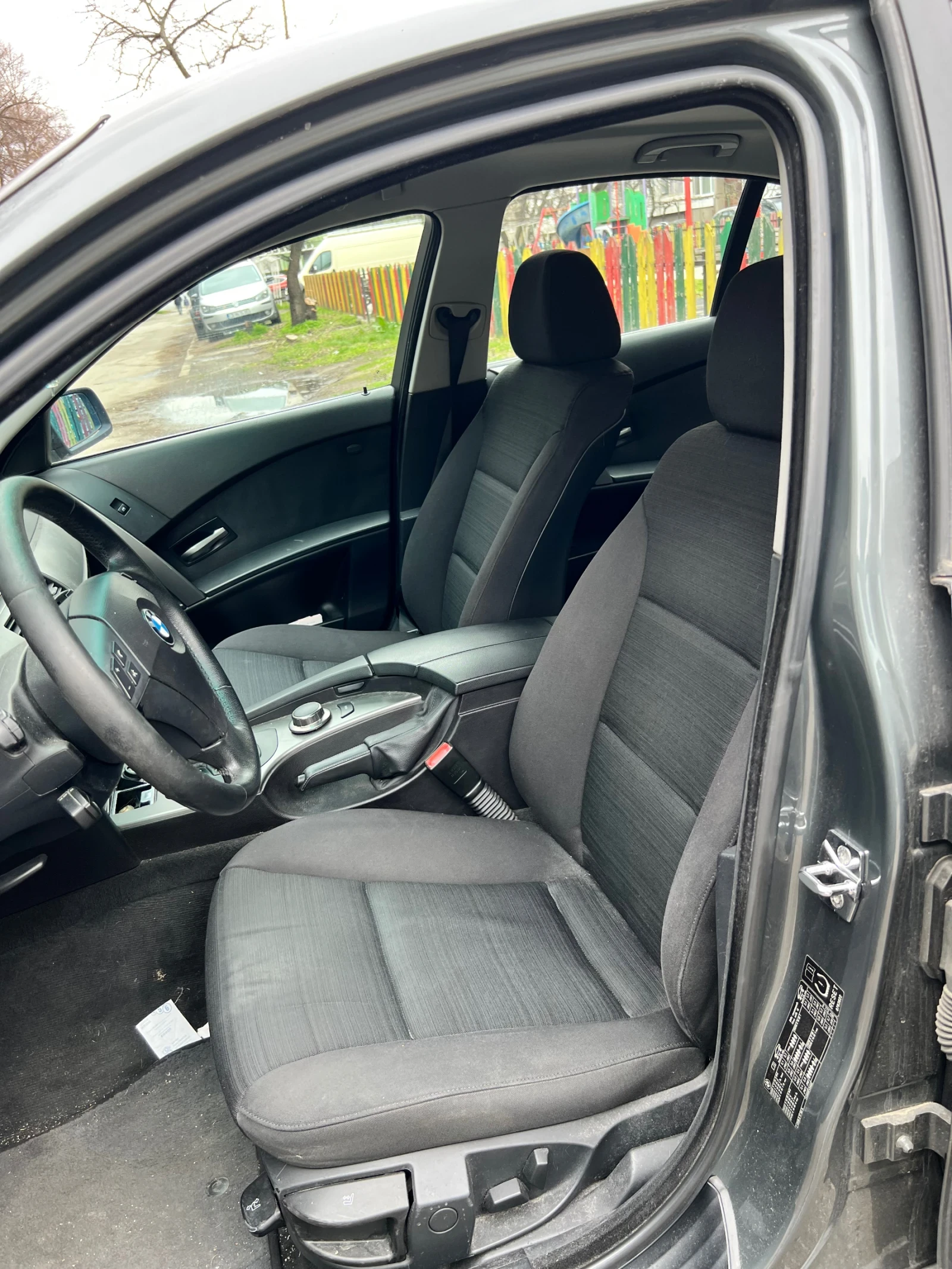 BMW 525, снимка 12 - Автомобили и джипове - 54013456