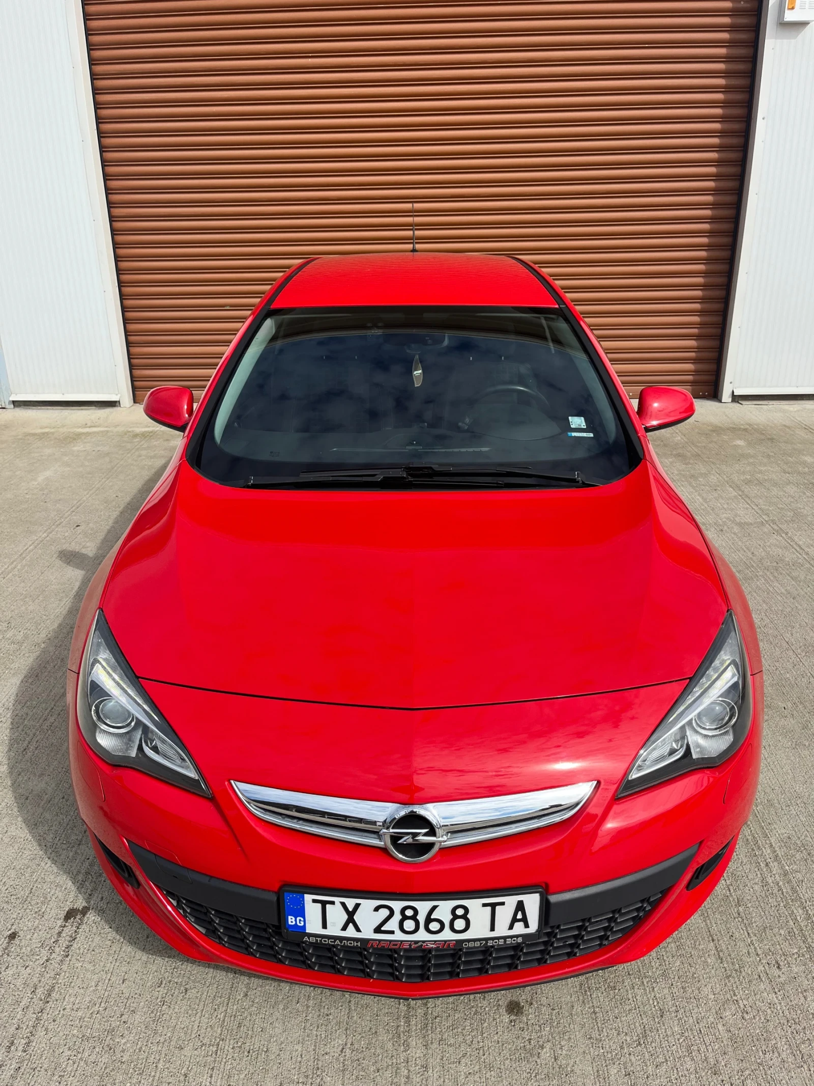 Opel Astra GTC 1.4T, снимка 3 - Автомобили и джипове - 54038415