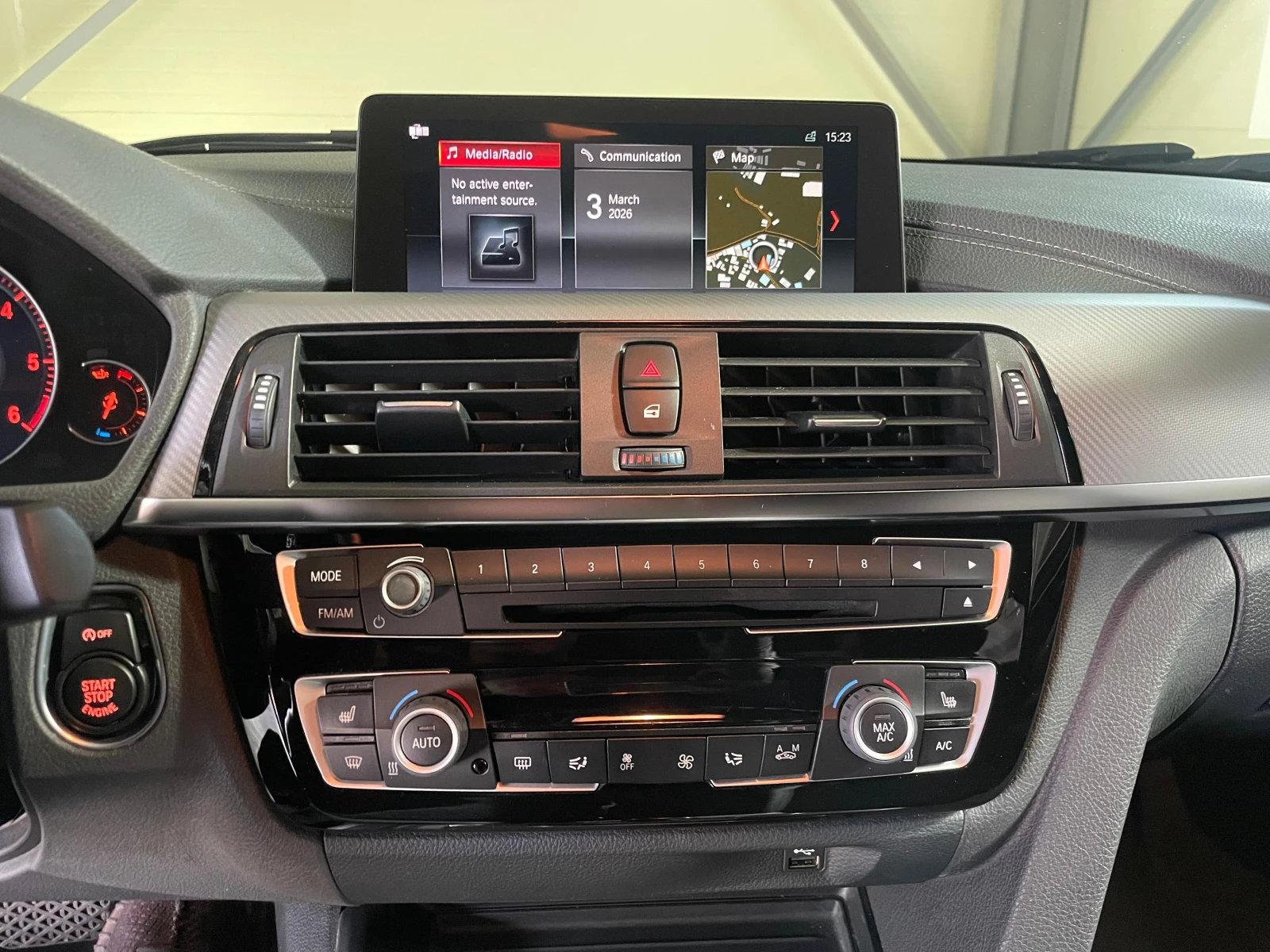 BMW 320 d RWD B47 LCI (FaceLift) ! M Pack !, снимка 16 - Автомобили и джипове - 54148834