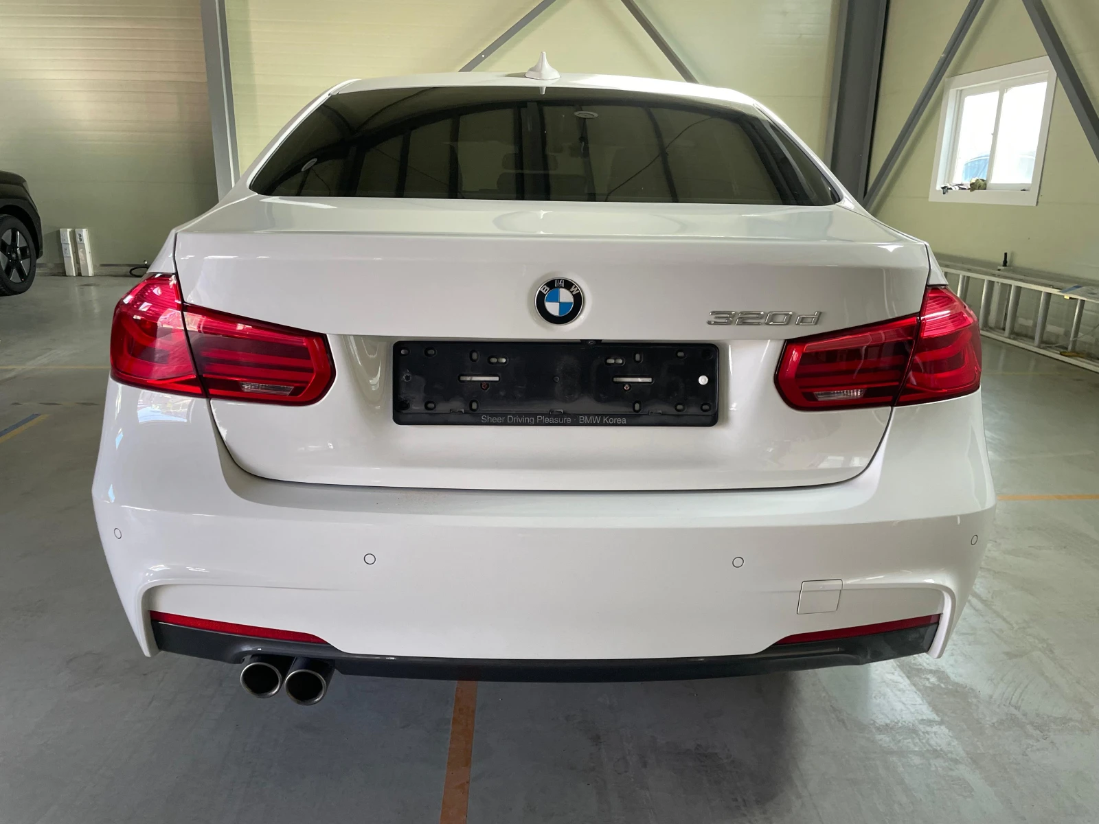 BMW 320 d RWD B47 LCI (FaceLift) ! M Pack !, снимка 7 - Автомобили и джипове - 54148834