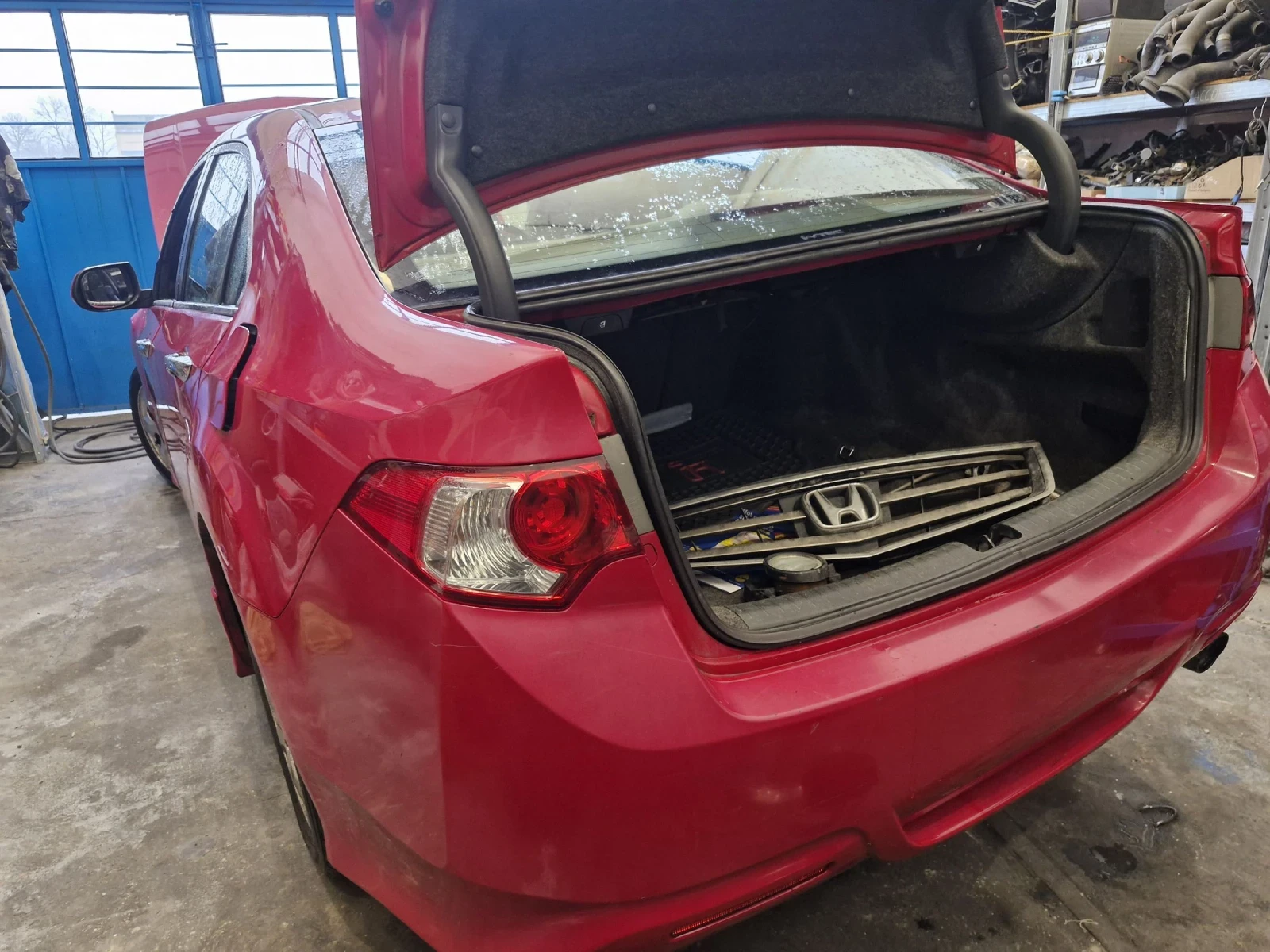 Honda Accord 2.0i-vtec , снимка 5 - Автомобили и джипове - 55016329