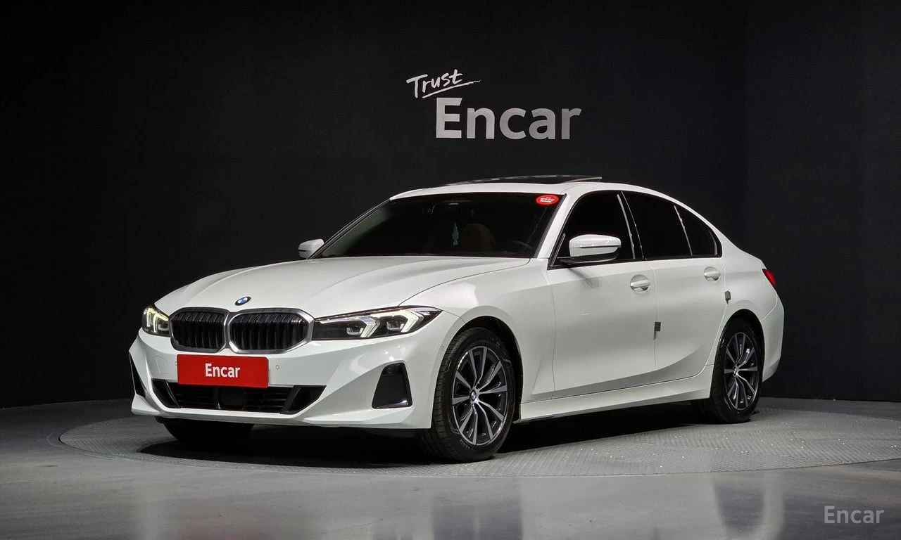 BMW 320 ПАМЕТ* КАМЕРА* КОЖА* ПАНОРАМА* HEADUP