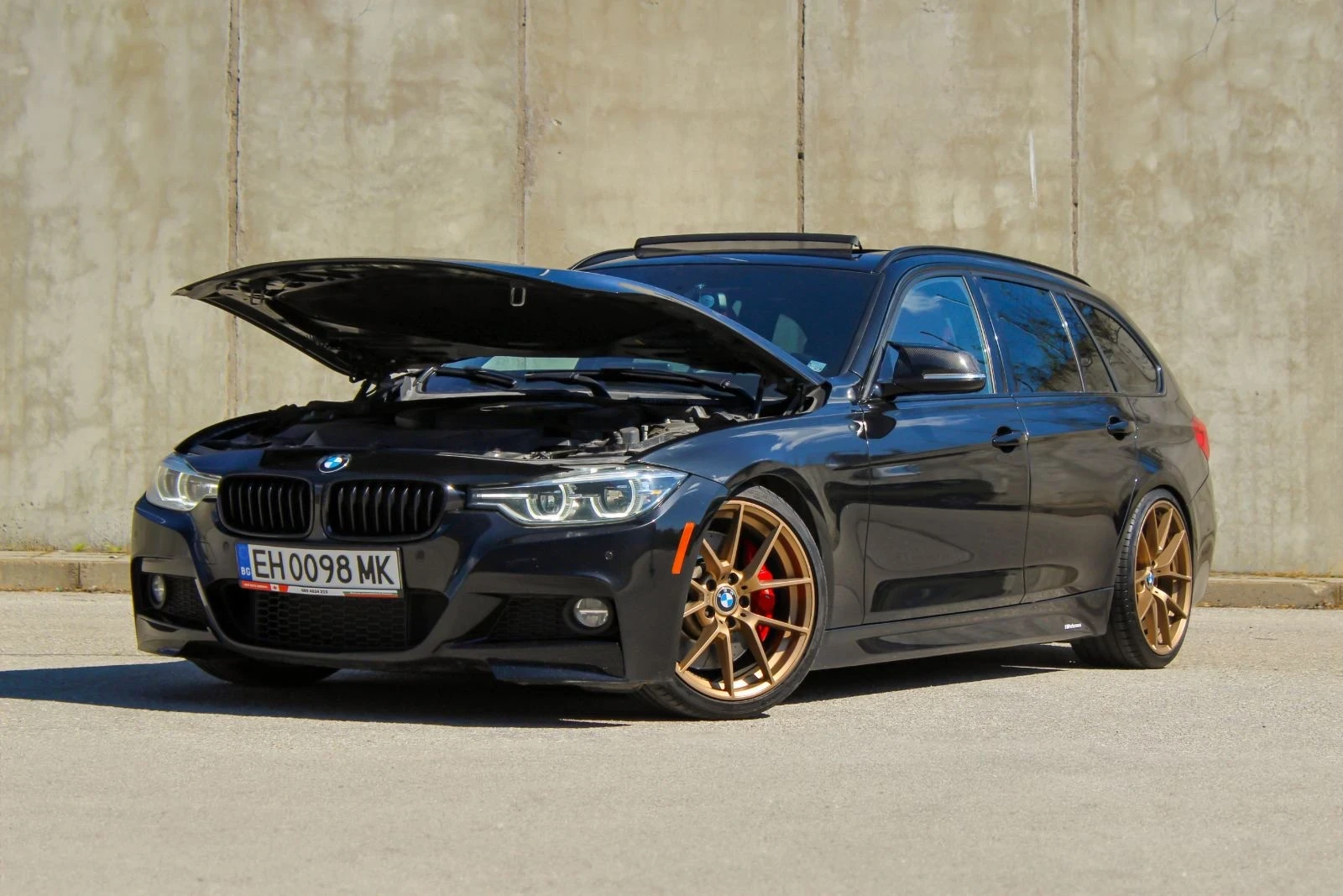 BMW 330  MPerformance, снимка 17 - Автомобили и джипове - 55536638