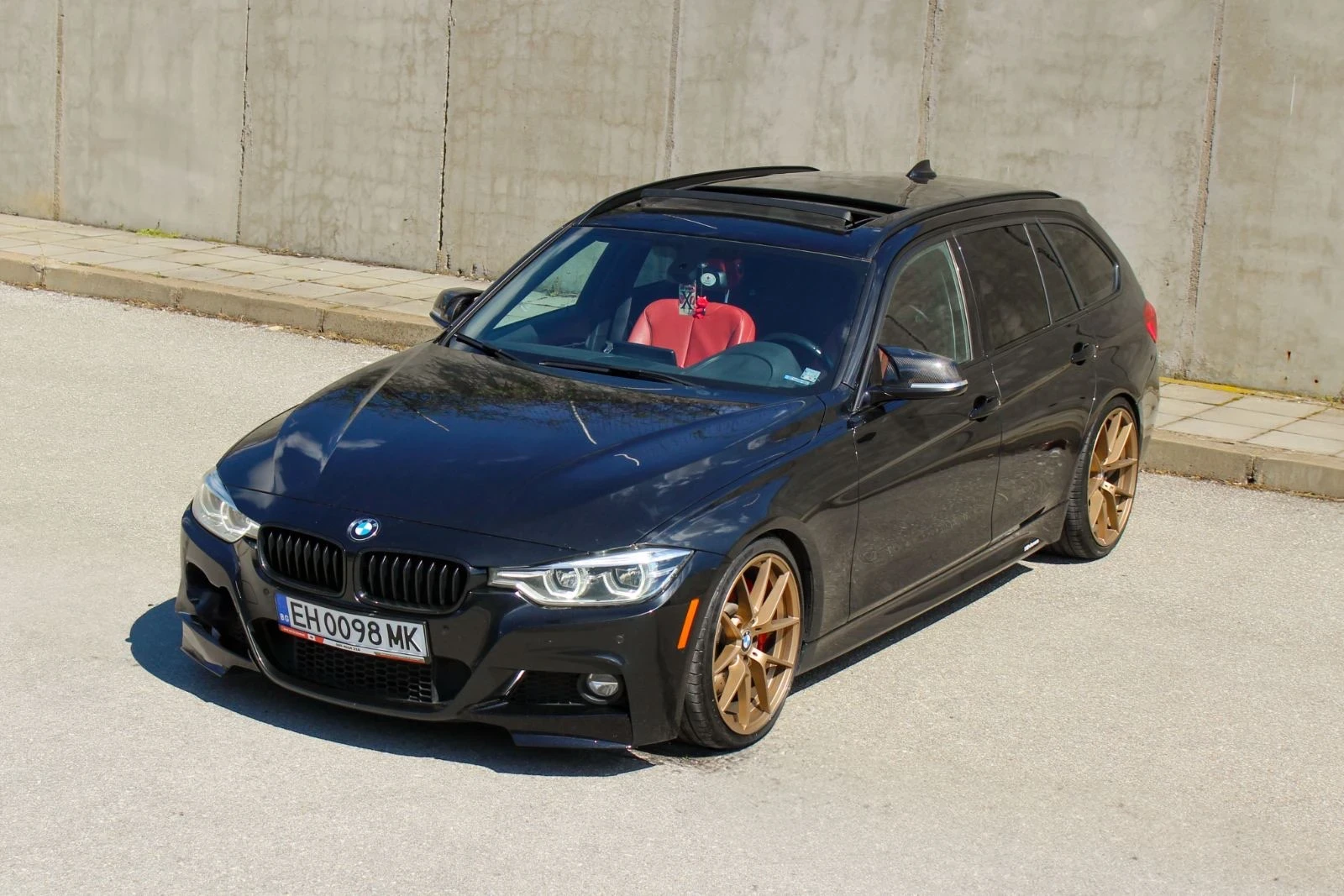 BMW 330  MPerformance, снимка 5 - Автомобили и джипове - 55536638