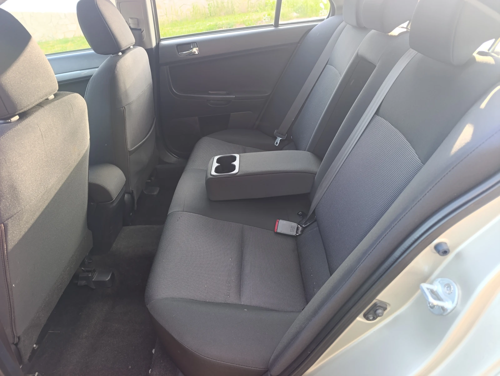 Mitsubishi Lancer 2.0��� | Mobile.bg � ����������� 8