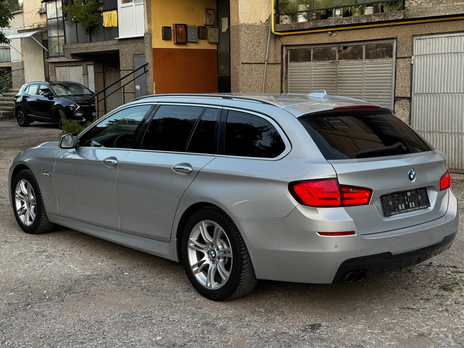 BMW 520 2.0d* 184к.с.* М Paket* Автоматик, снимка 5 - Автомобили и джипове - 55621085