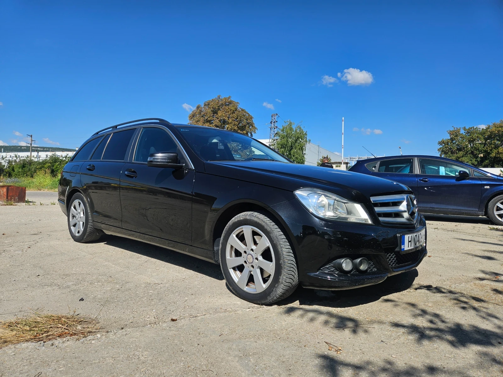 Mercedes-Benz C 220, снимка 7 - Автомобили и джипове - 55674631
