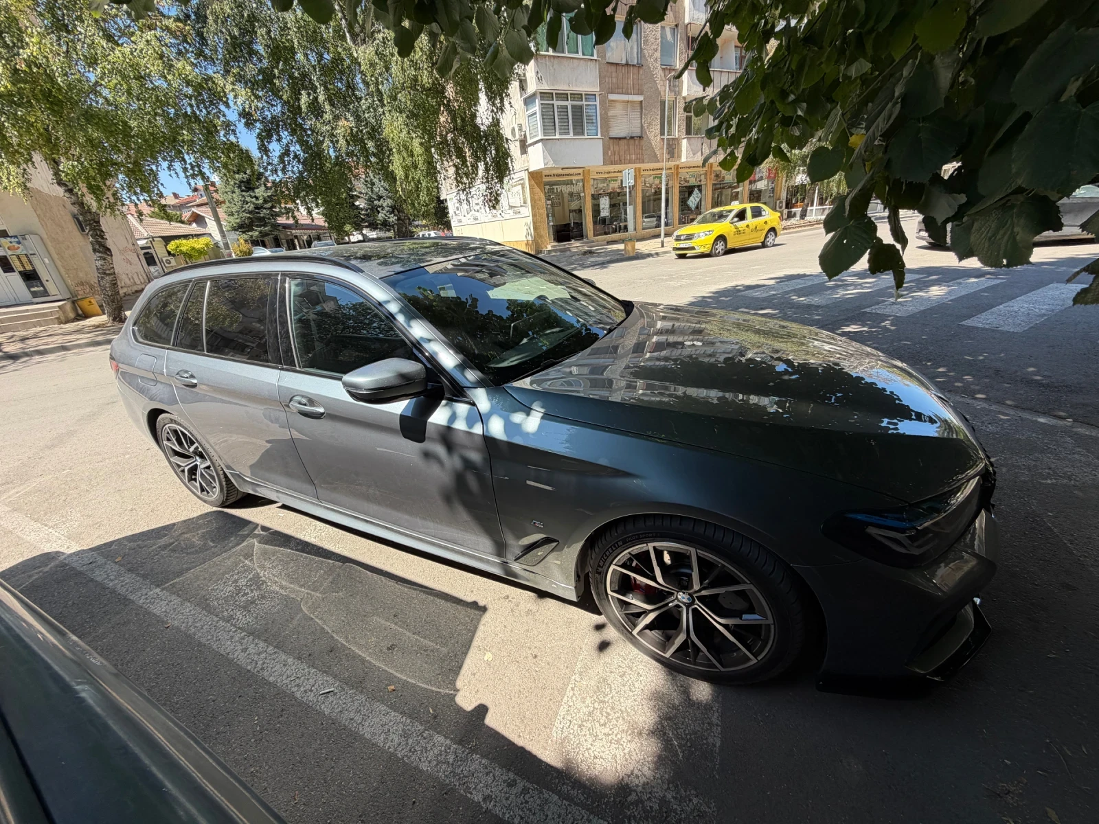 BMW 530, снимка 4 - Автомобили и джипове - 55695132