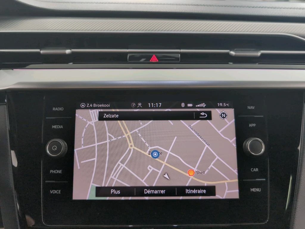 VW Arteon R-Line Shooting Brake 2.0 TDI Virtual / Алкантара, снимка 11 - Автомобили и джипове - 55737356