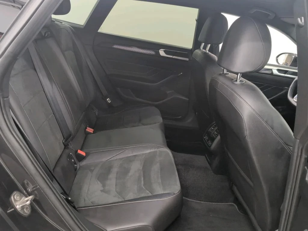 VW Arteon R-Line Shooting Brake 2.0 TDI Virtual / Алкантара, снимка 8 - Автомобили и джипове - 55737356