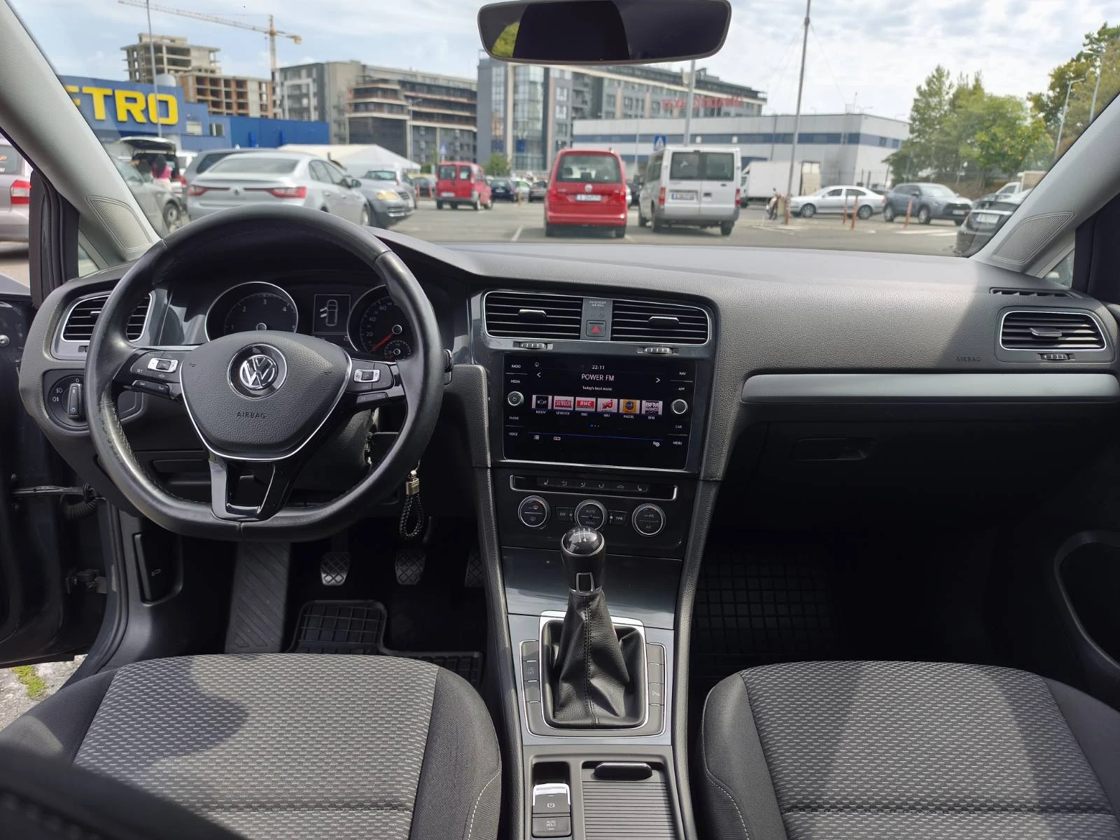 VW Golf 1.6 TDI Trendline BlueMotion Tech, снимка 6 - Автомобили и джипове - 56002190