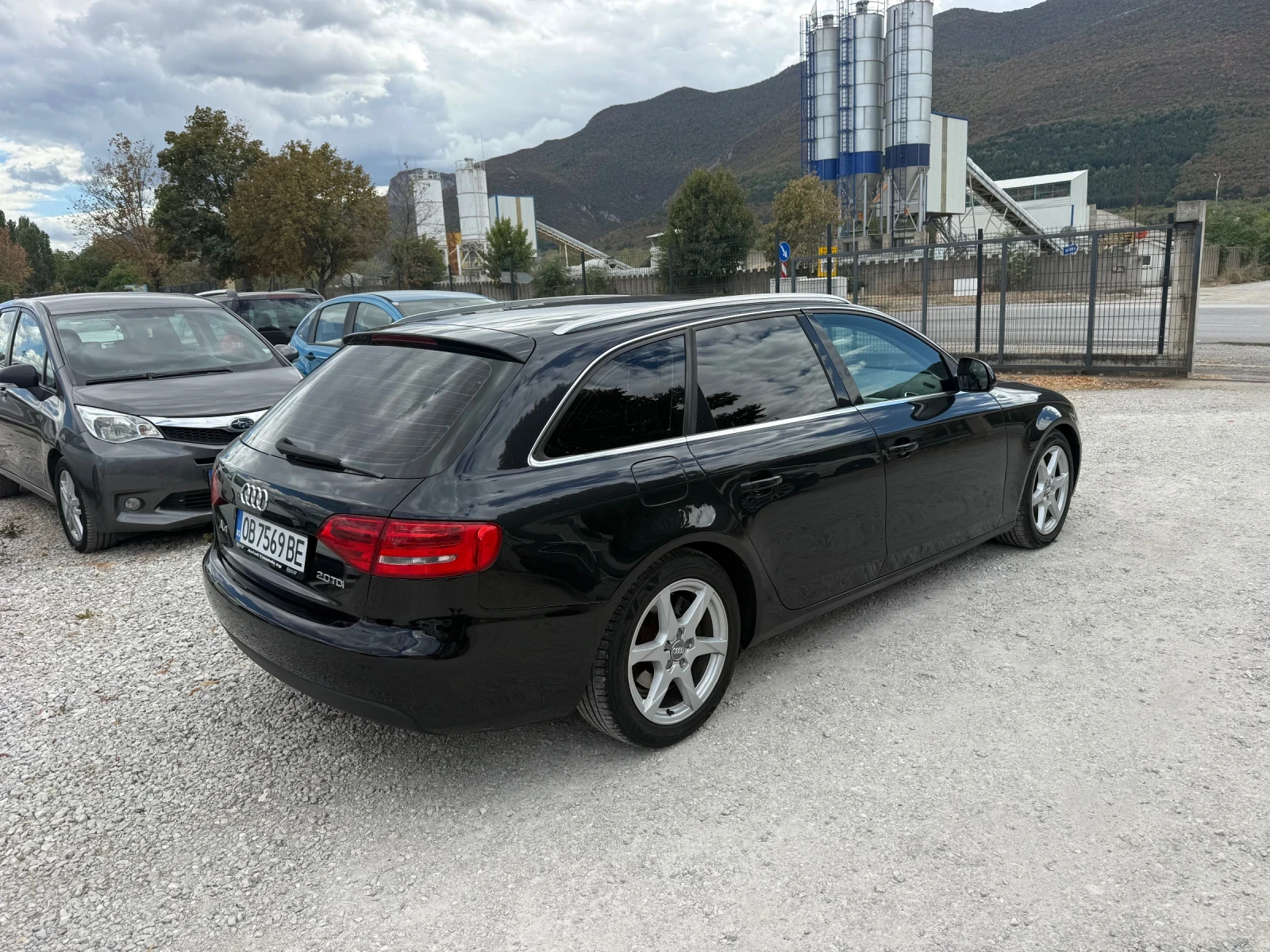 Audi A4 2.0TDI ИТАЛИЯ, снимка 5 - Автомобили и джипове - 56274642