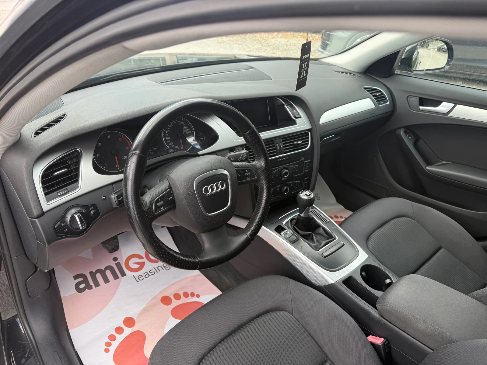 Audi A4 2.0TDI ИТАЛИЯ, снимка 11 - Автомобили и джипове - 56274642
