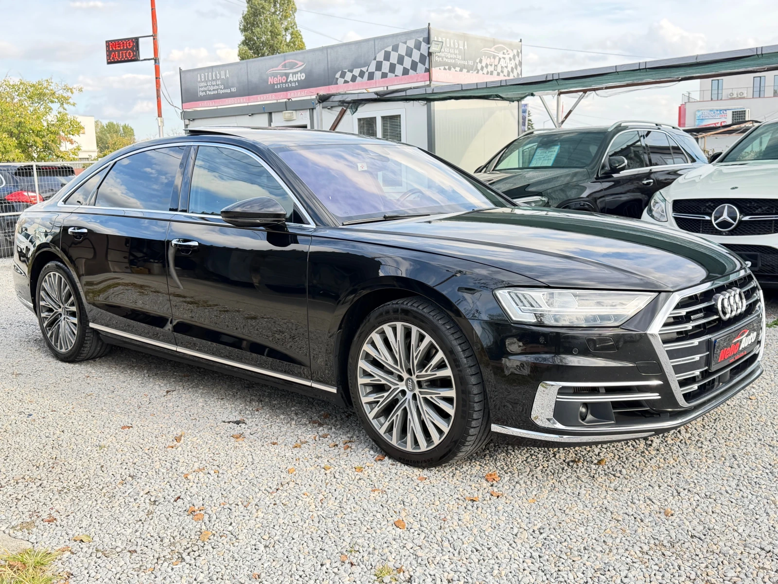 Audi A8, снимка 8 - Автомобили и джипове - 56637193