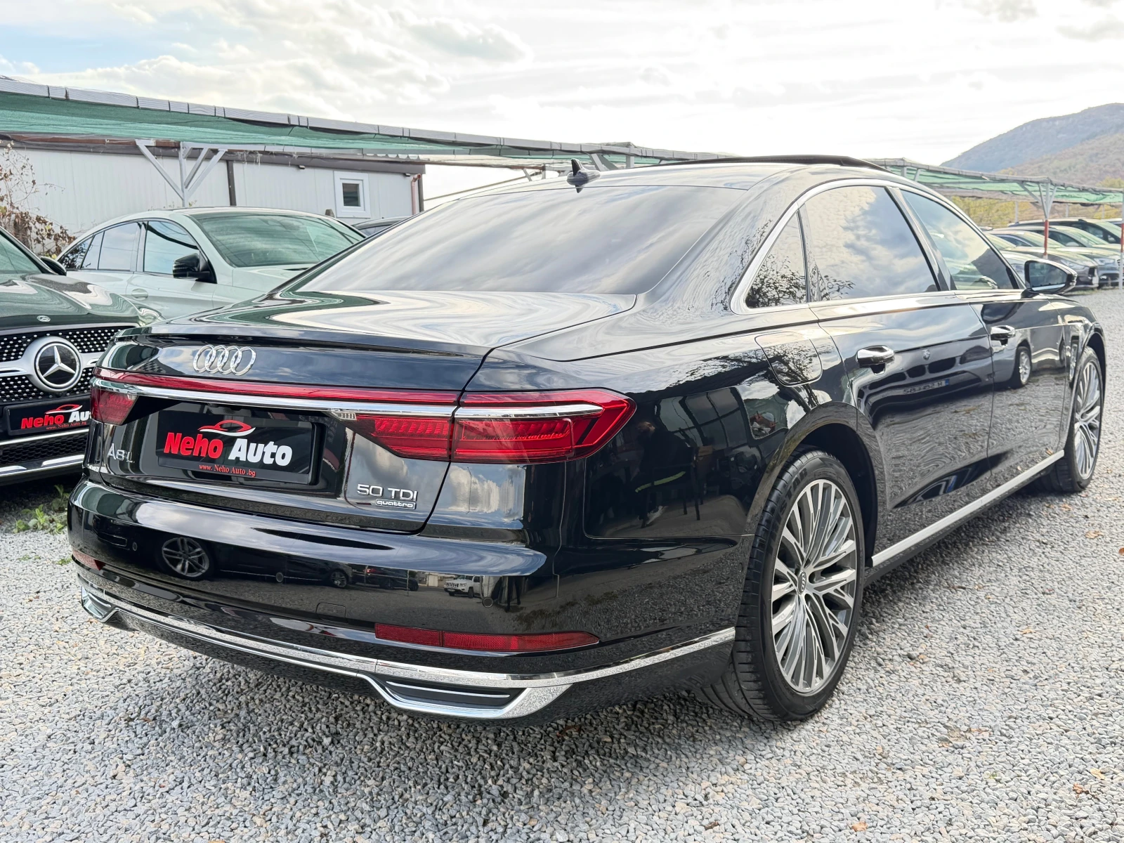 Audi A8, снимка 3 - Автомобили и джипове - 56637193