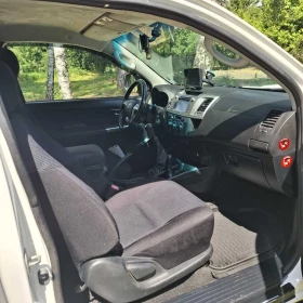 Toyota Hilux - 14999 € / 29335.49 лв. - 46385206 7