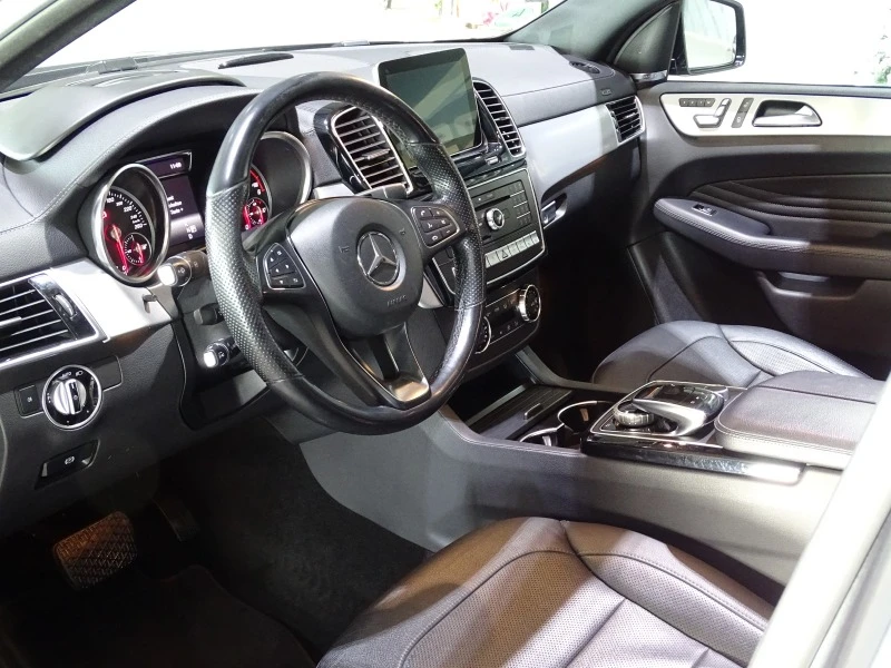 Mercedes-Benz GLE 350, снимка 5 - Автомобили и джипове - 43492924