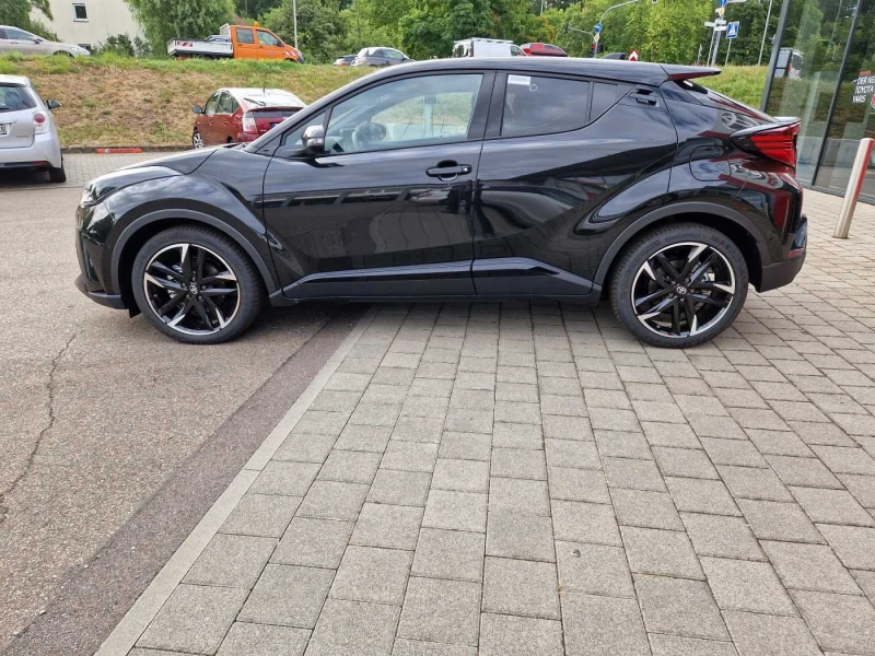 Toyota C-HR GR, снимка 2 - Автомобили и джипове - 48705416