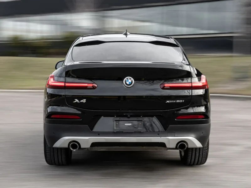 BMW X4 2021* DIGITAL* 360* HEAD-UP* LANE ASSIST* PANO* KE, снимка 4 - Автомобили и джипове - 52446844