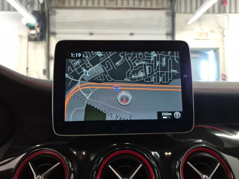 Mercedes-Benz GLA * AMG 45 * CARFAX * ЦЕНА ДО БГ, снимка 12 - Автомобили и джипове - 53342771