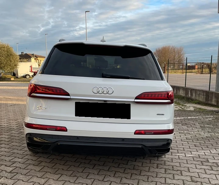 Audi Q7 50TDI Quattro S-Line 7 Seats, снимка 3 - Автомобили и джипове - 49495460