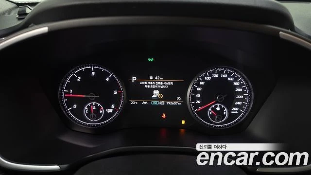 Hyundai Santa fe 2.2 | HEAD UP| КАМЕРА| DISTRONIC| ОБДУХ| НАДУВАНЕ, снимка 6 - Автомобили и джипове - 55816003