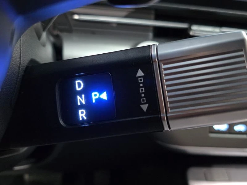 Hyundai Kona Standard| 180к.с., снимка 9 - Автомобили и джипове - 56354669