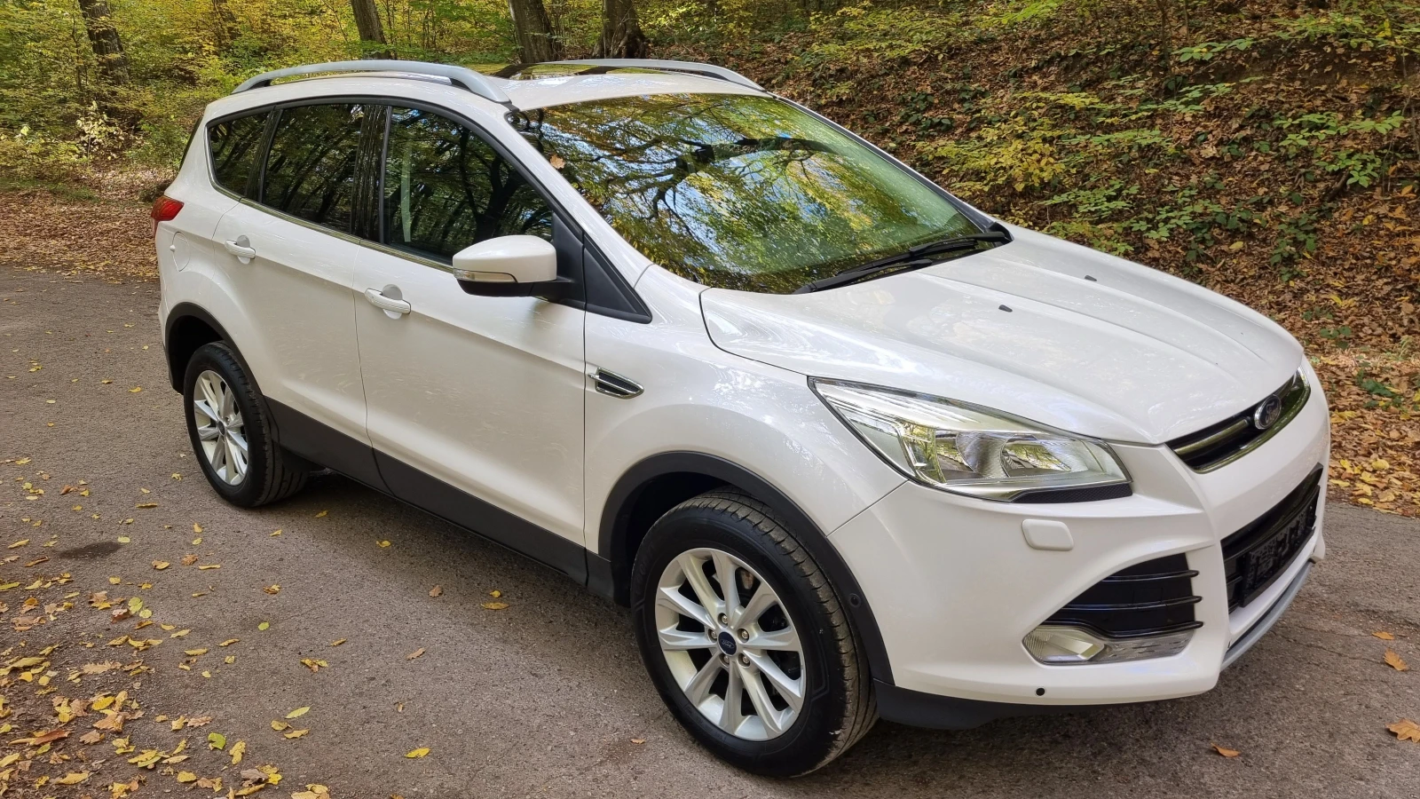 Ford Kuga 2.0 TDCI 4x4  180к.с Swiss  - изображение 4