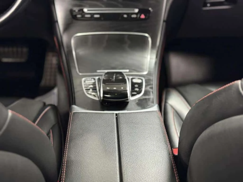 Mercedes-Benz GLC * 43 Awd * CARFAX * ЦЕНА ДО БГ, снимка 15 - Автомобили и джипове - 53831225