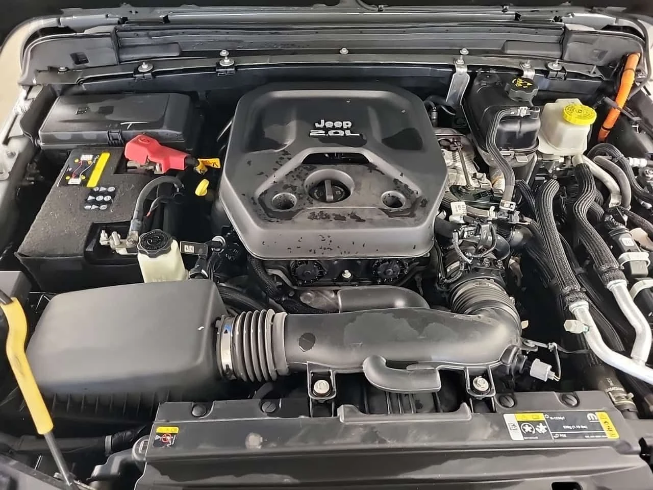 Jeep Wrangler * UNLIMITED SAHARA * CARFAX * 1 СОБСТВЕНИК * , снимка 17 - Автомобили и джипове - 54089424