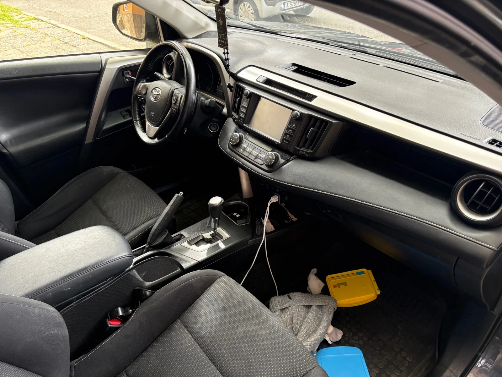 Toyota Rav4 2.0, снимка 4 - Автомобили и джипове - 54407017