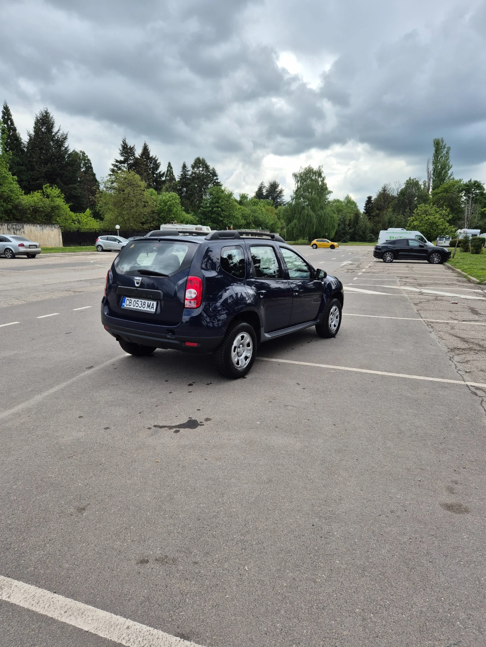 Dacia Duster 1.6 Бензин /газ, снимка 4 - Автомобили и джипове - 54486152
