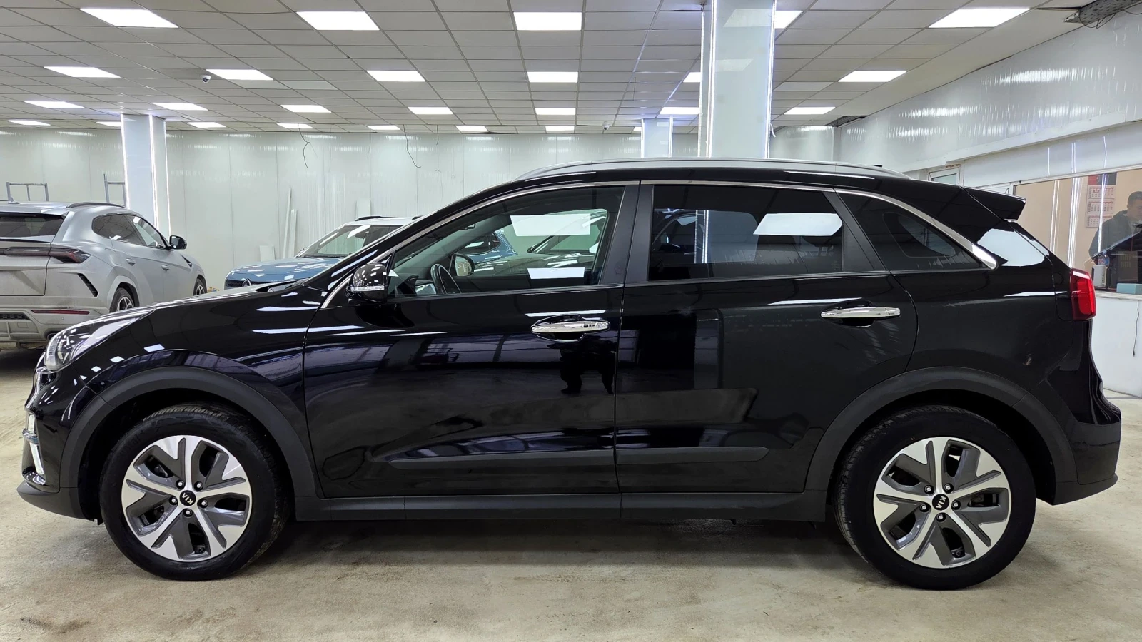 Kia Niro 64KWh/SOH100, снимка 6 - Автомобили и джипове - 54635383