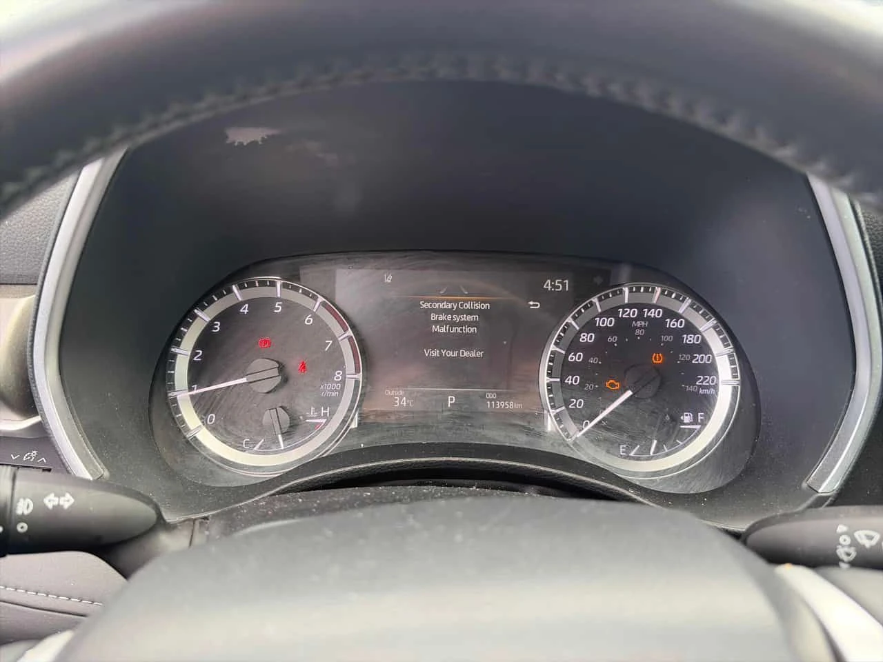 Toyota Highlander * AWD * АВТОКРЕДИТ БЕЗ ПЪРВОНАЧАЛНА ВНОСКА* , снимка 8 - Автомобили и джипове - 54903617