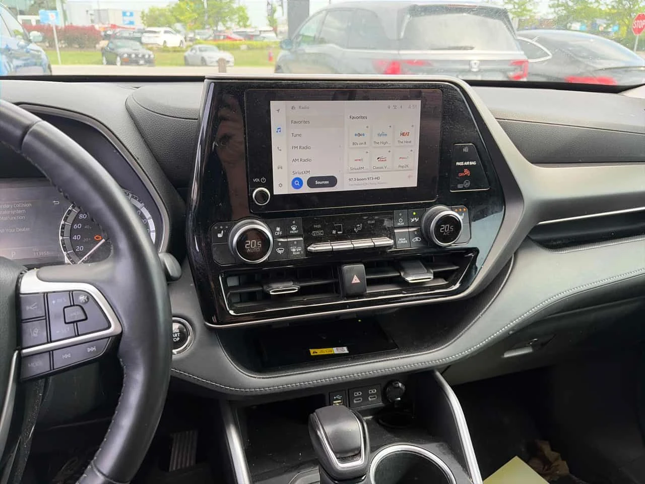 Toyota Highlander * AWD * АВТОКРЕДИТ БЕЗ ПЪРВОНАЧАЛНА ВНОСКА* , снимка 9 - Автомобили и джипове - 54903617