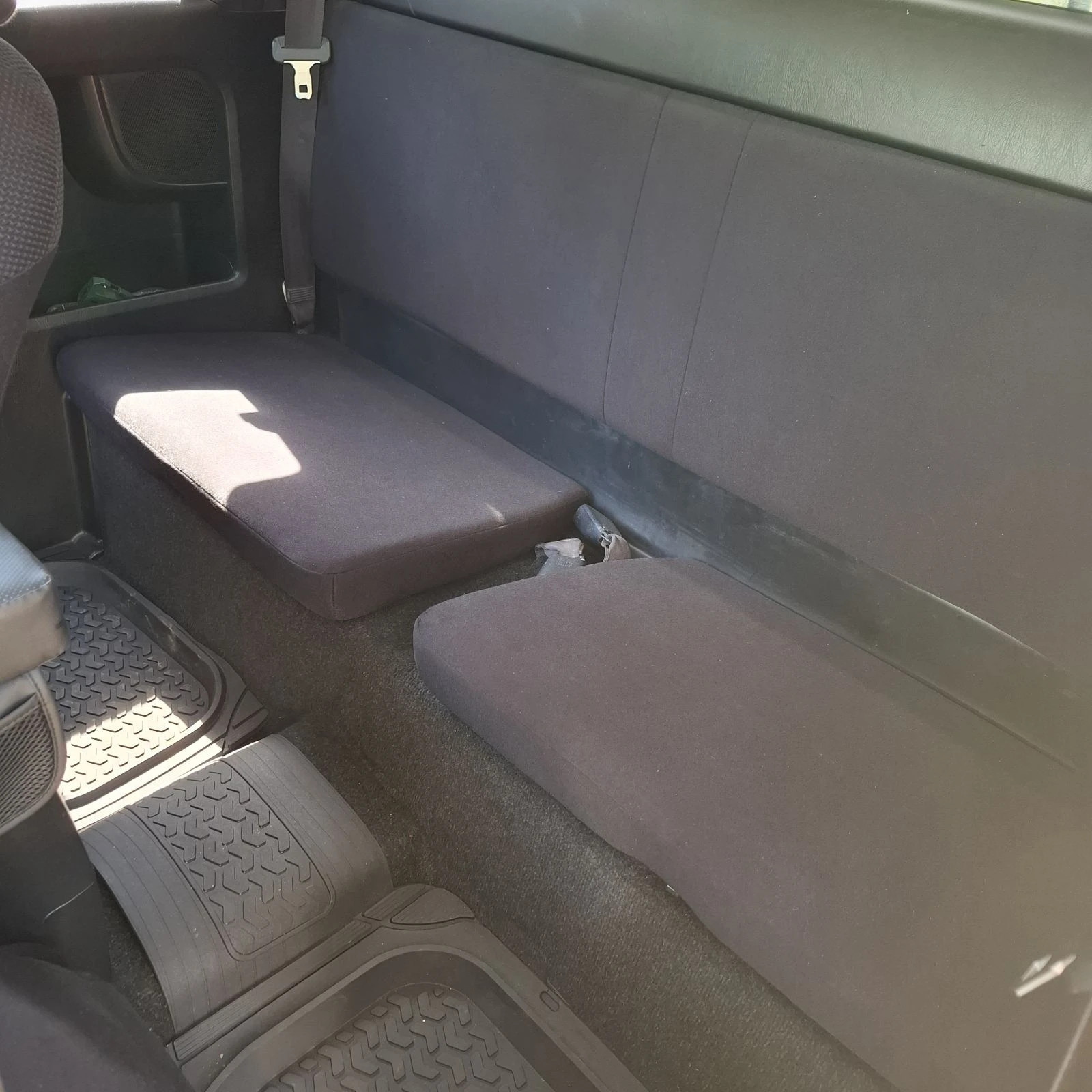 Toyota Hilux, снимка 12 - Автомобили и джипове - 54979454