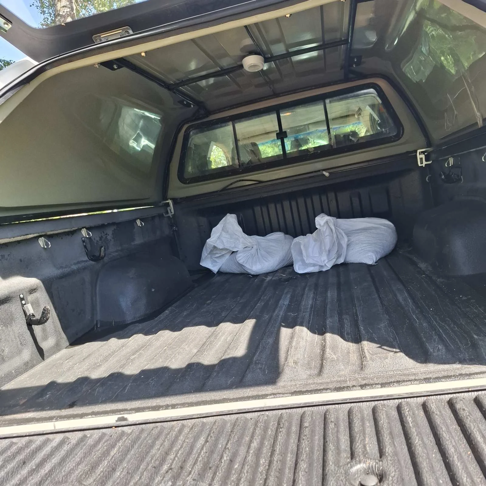 Toyota Hilux, снимка 14 - Автомобили и джипове - 54979454