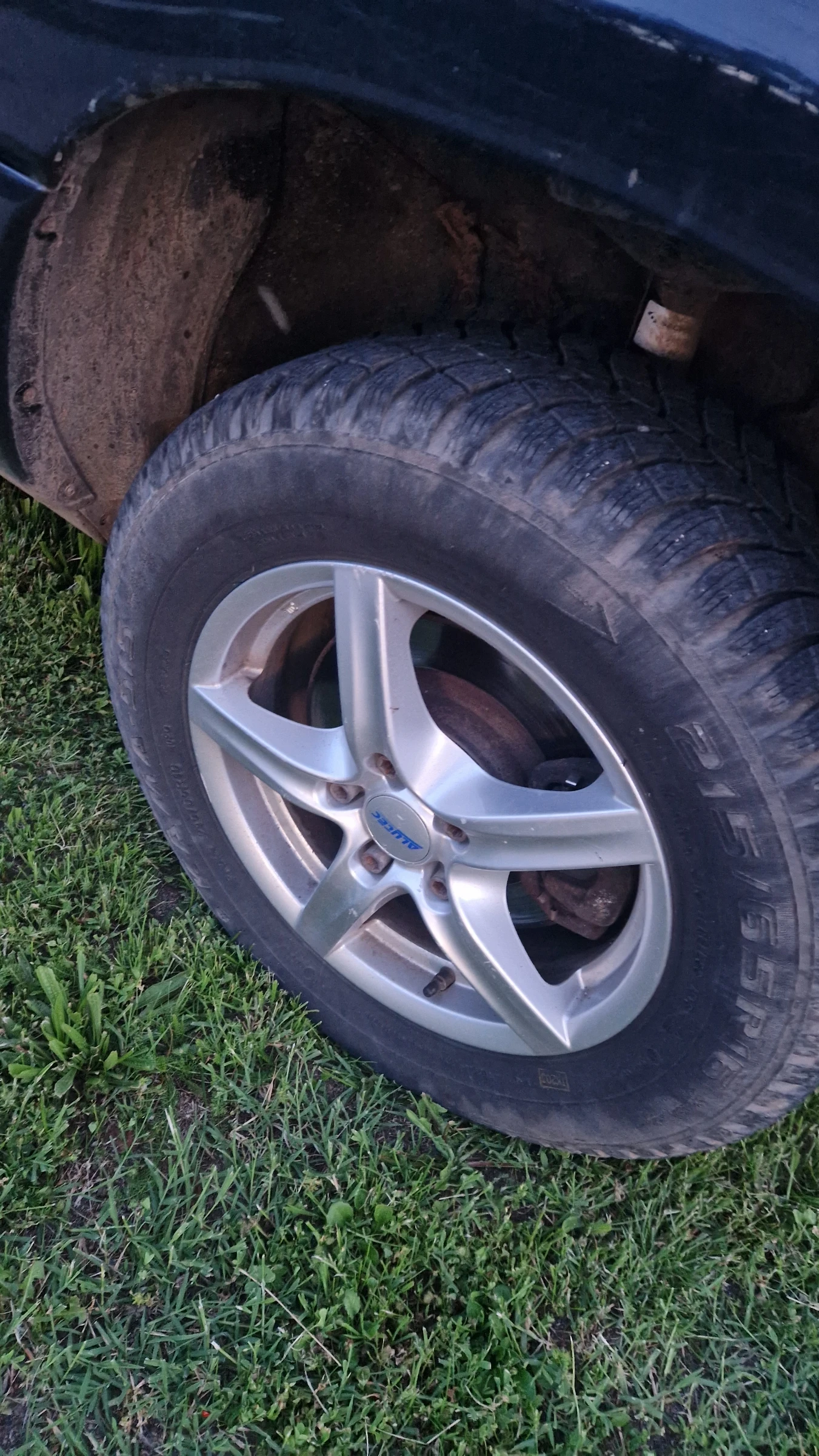 Toyota Rav4, снимка 4 - Автомобили и джипове - 54991631