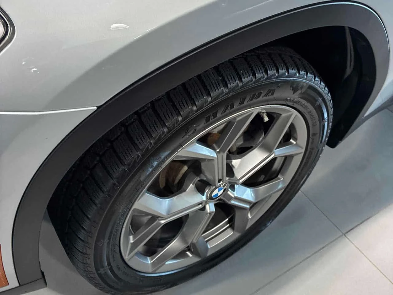 BMW X3 xDrive30i/ПАНОРАМА/ПОДГРЕВИ/ОТ ПРЕДСТАВИТЕЛСТВО, снимка 6 - Автомобили и джипове - 55075277