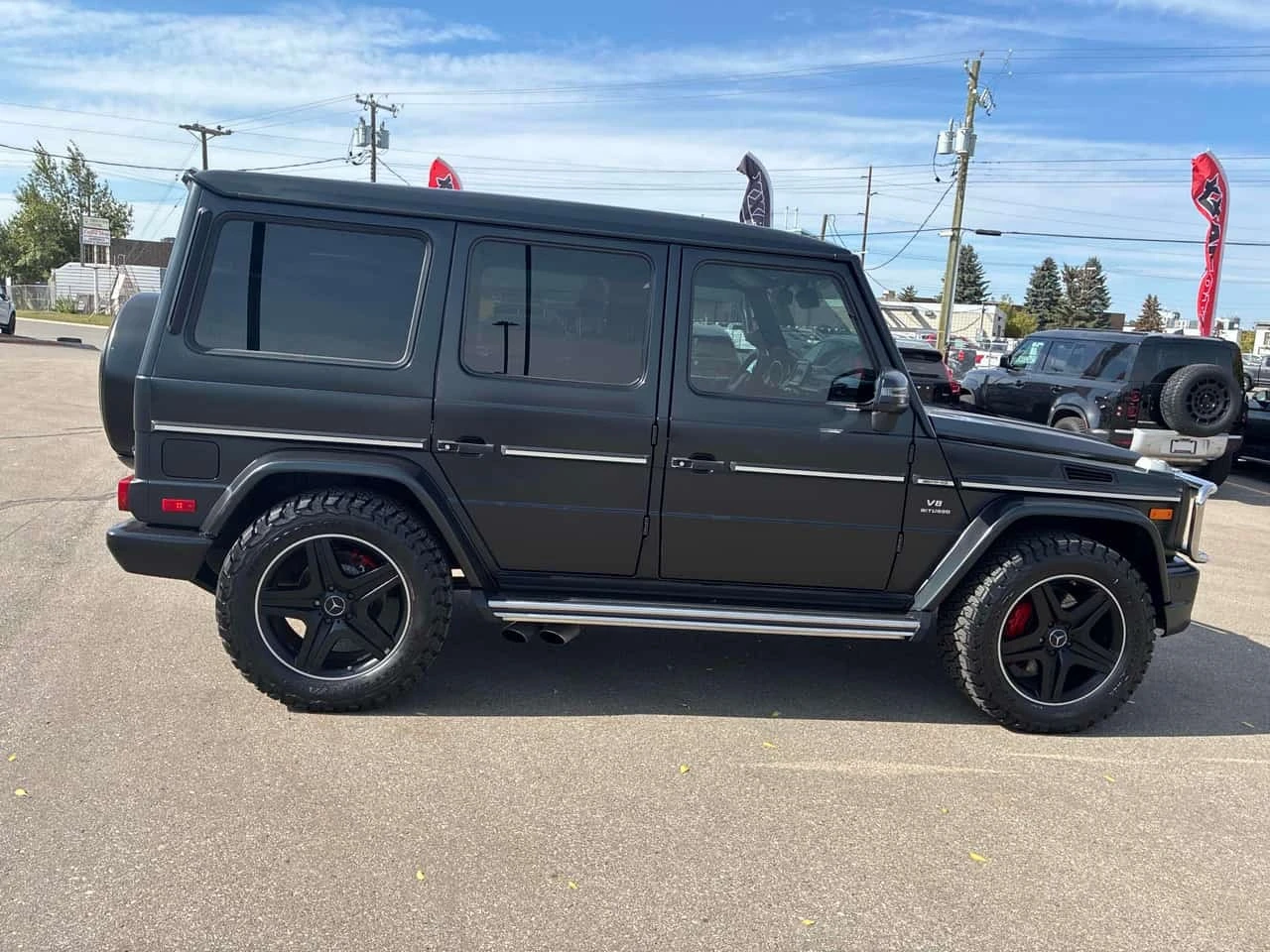 Mercedes-Benz G 63 AMG | CARFAX | ДИСТРОНИК | ВТОРИ ГУМИ | ОБДУХВАНЕ, снимка 4 - Автомобили и джипове - 56219648