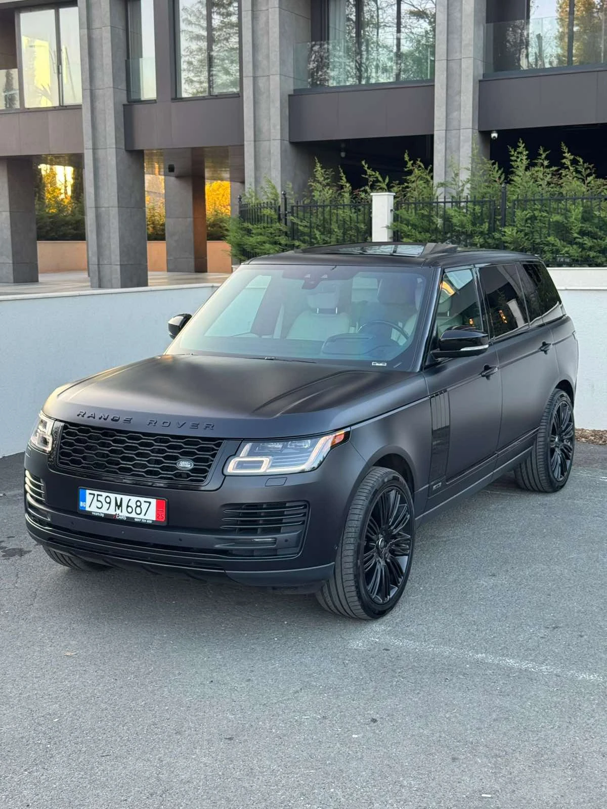 Land Rover Range rover Autobiography, снимка 5 - Автомобили и джипове - 56352342